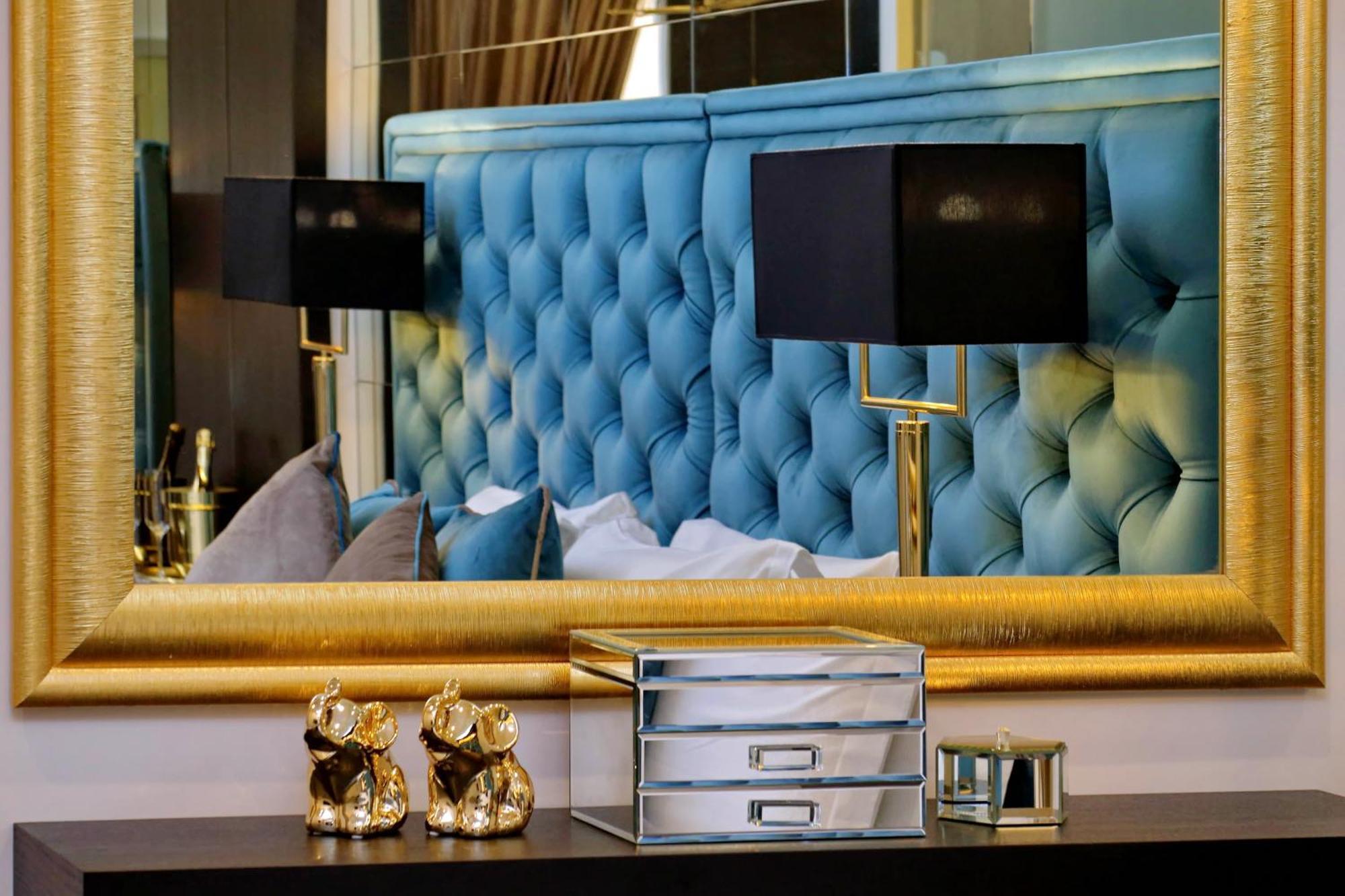 Spanish Gold Edition Apartment Rom